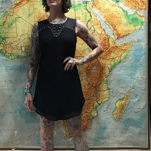 Forever 21 S black dress with spike adornments